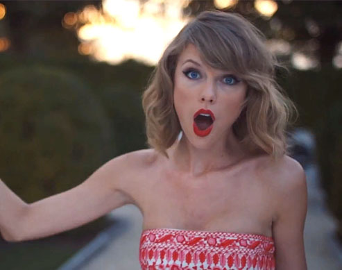 Taylor Swift Surprised Fan With Homemade Gift