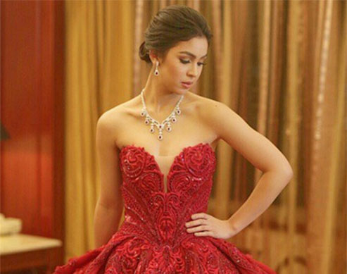 julia barretto red gown