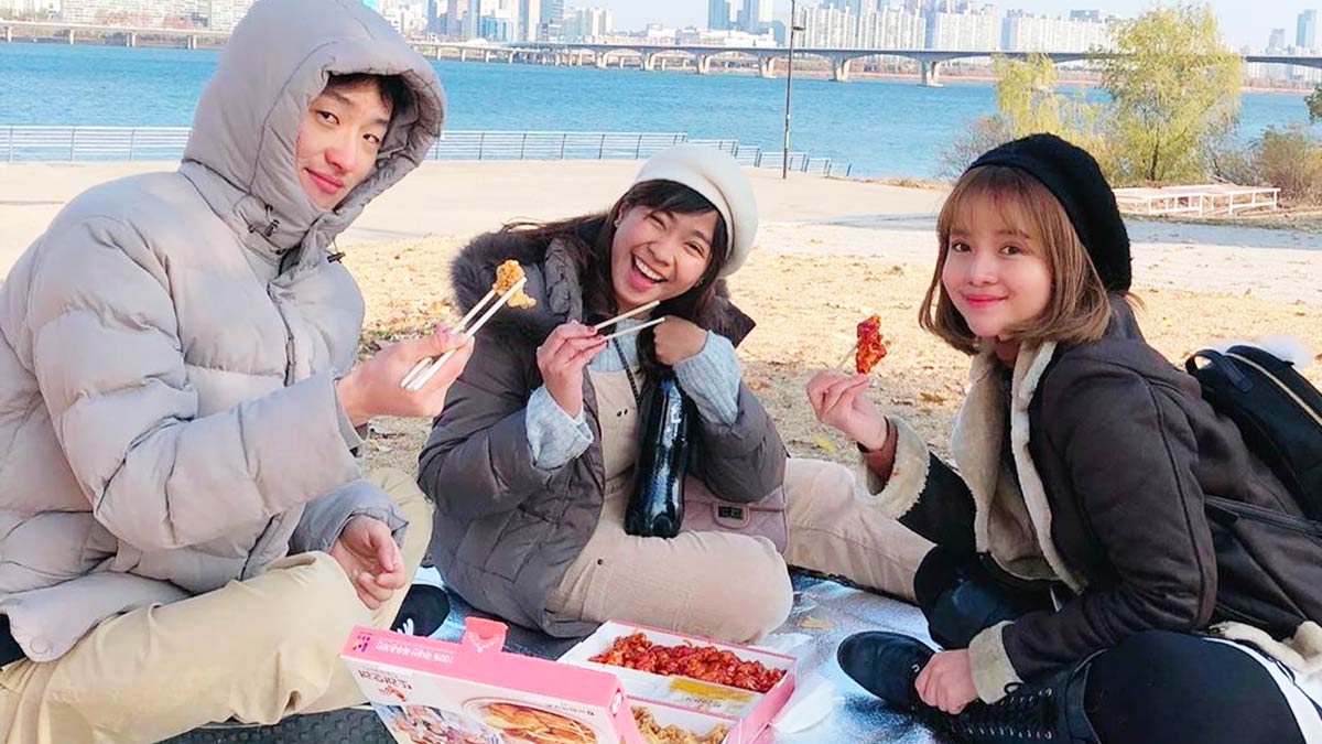 Kristel Fulgar Hires An Oppa To Tour Her Friend In Korea