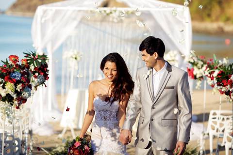 Why You Should Tie The Knot At Pico De Loro Bridal Book Fn