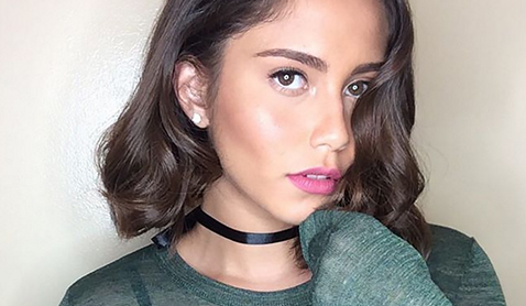 How To Curl Short Hair Without Looking Like A Tita