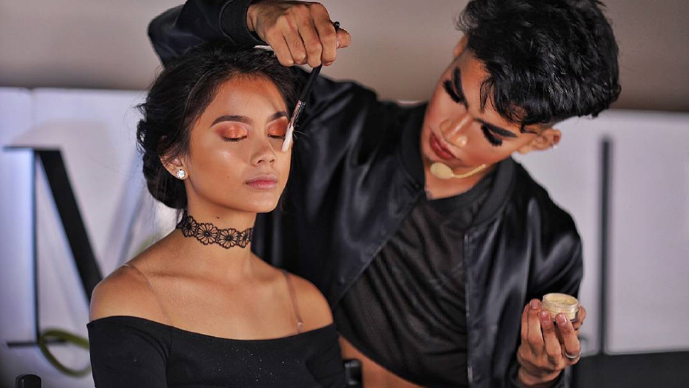 Sway Barry forbrydelse 5 Things We Learned From Bretman Rock's Makeup Masterclass