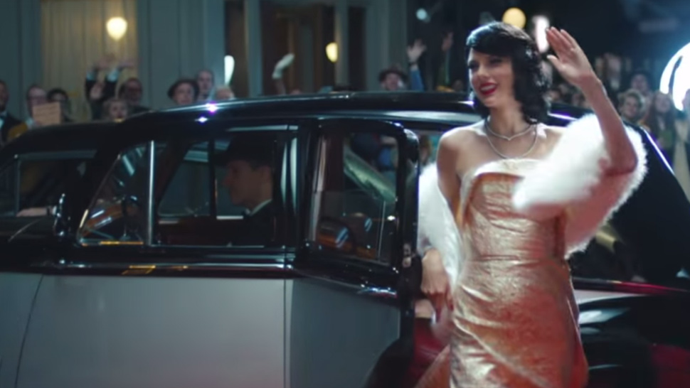 Watch Taylor Swifts Wildest Dreams Music Video 