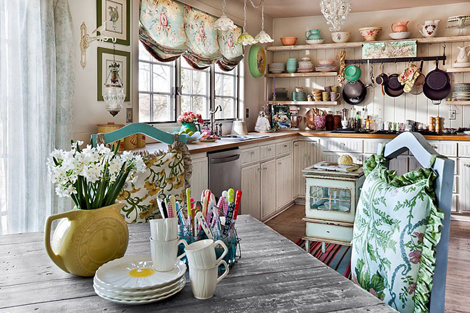 5 Shabby Chic Kitchens You'd Surely Love