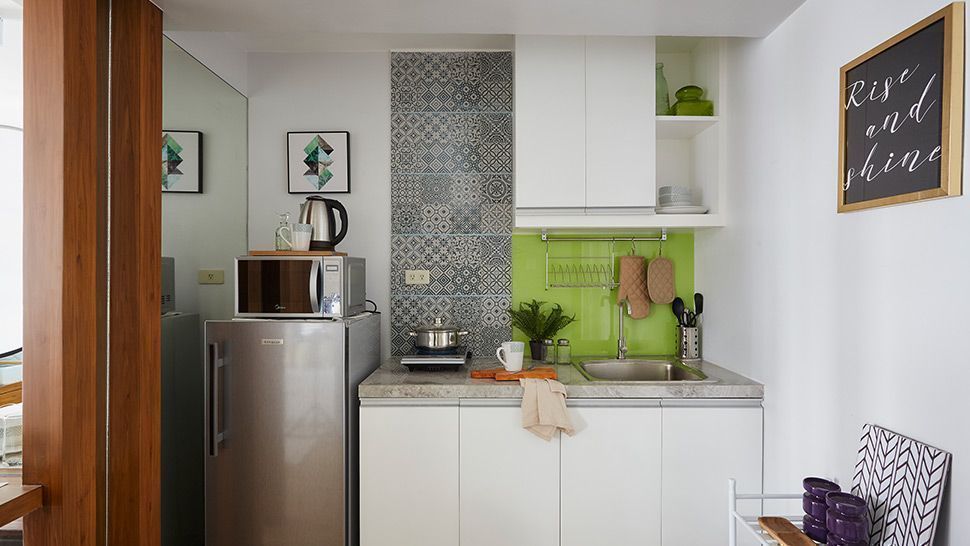 5 Tiny Kitchens Found In Real Homes