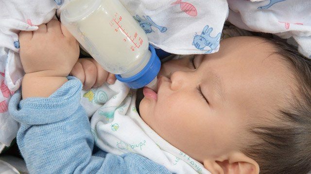 infant tooth decay breastfeeding