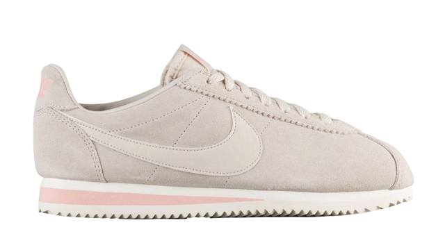 nike cortez desert sand