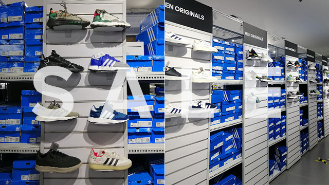 outlet adidas sneakers