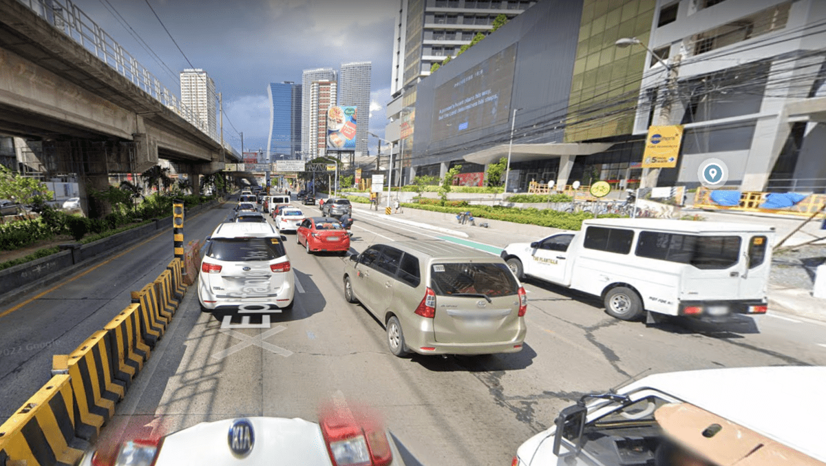 MMDA Implements Stop And Go Scheme At EDSA Shaw Boulevard