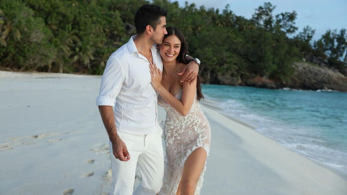 Cool Story Behind Pia Wurtzbach Wedding Gown With Jauncey