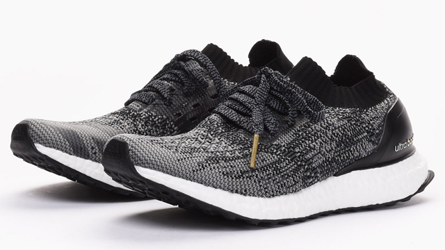 Ultra Boost Uncaged in Core Black