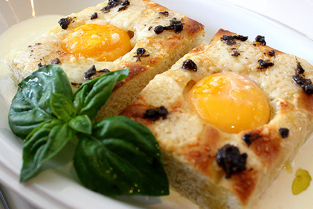 10 Amazing Dishes Egg Lovers Will Go Crazy Over