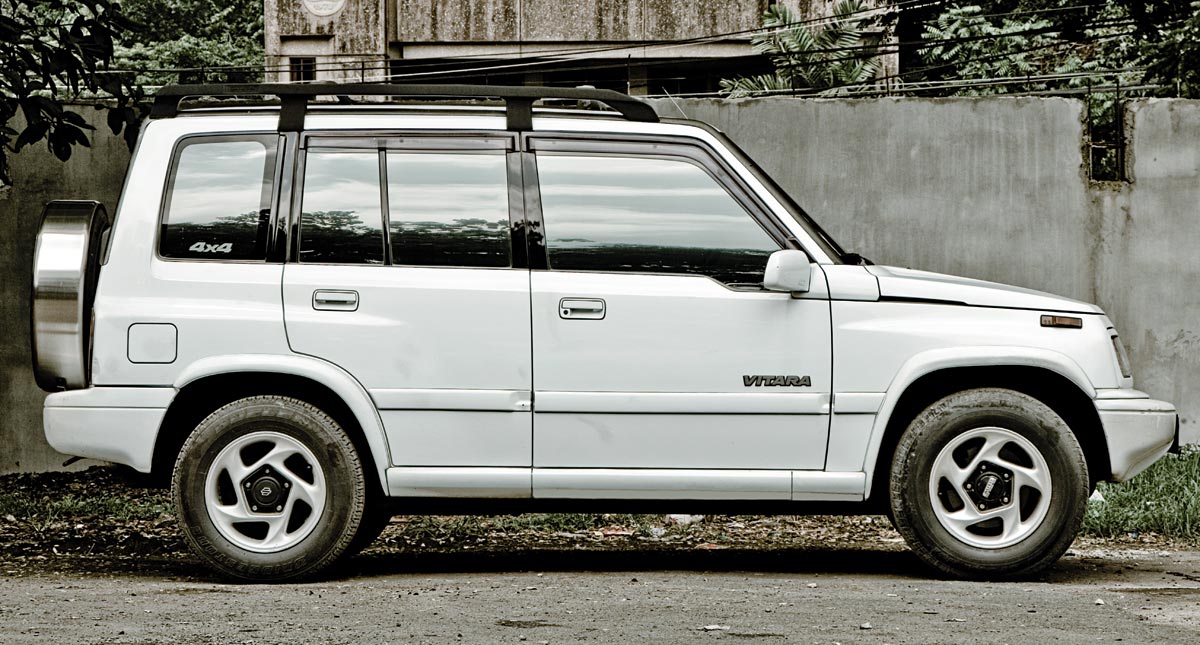 2002 Suzuki Vitara: Review, Price, Photos, Features, Specs
