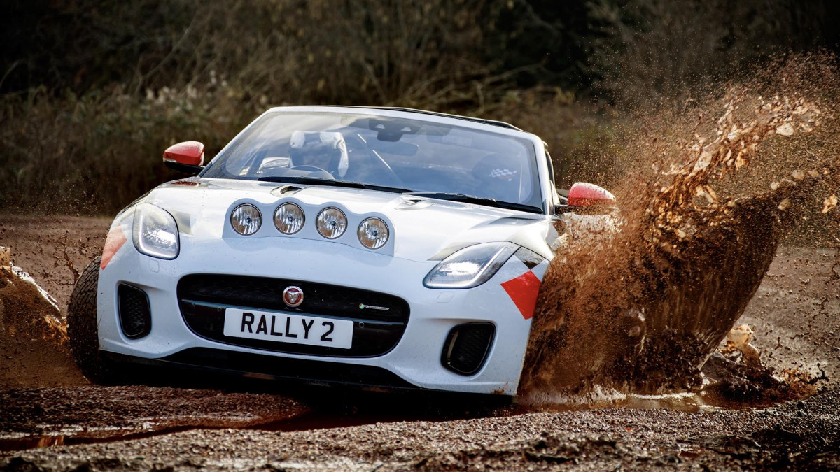 2002 Jaguar X-Type Racing Concept