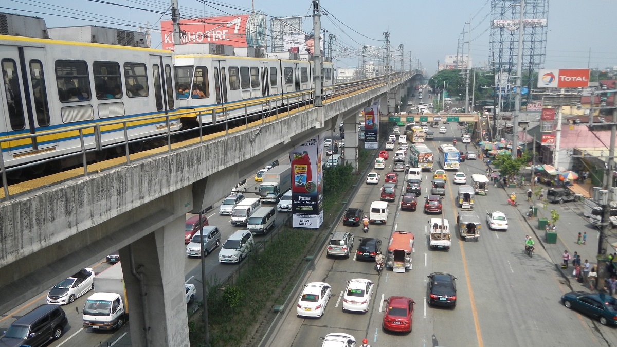 Mmda Current Edsa Traffic Volume Already At Holiday Season Level