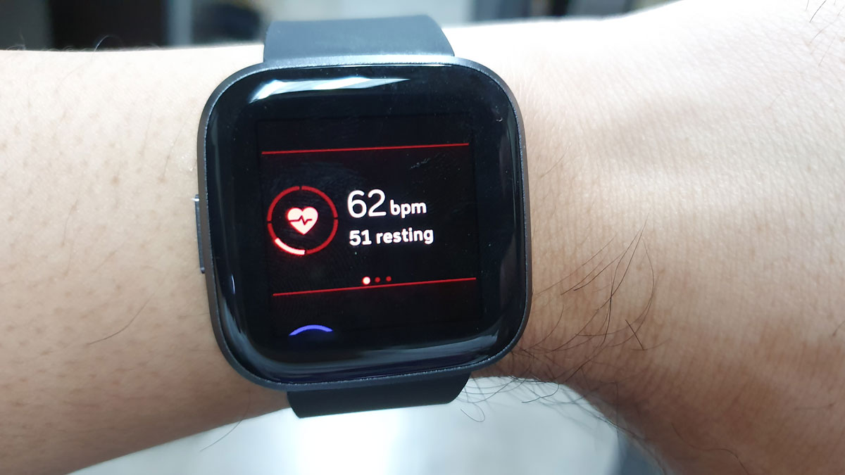 fitbit versa 2 not picking up heart rate