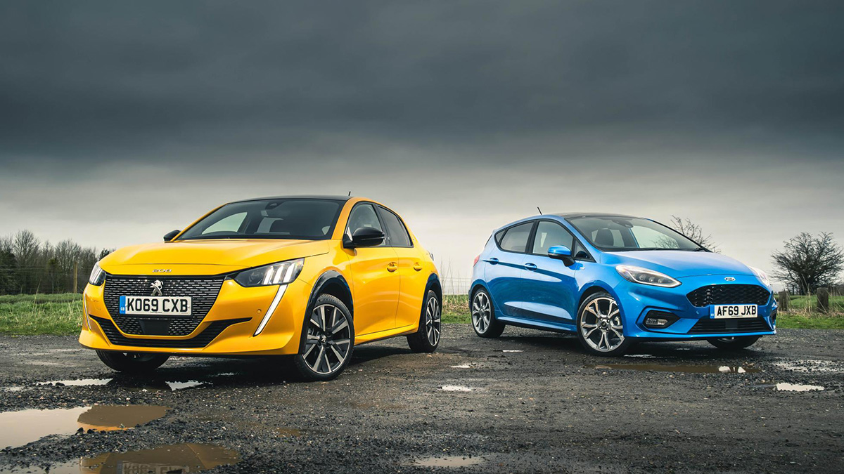 Comparison 2020 Peugeot 208 Vs 2020 Ford Fiesta