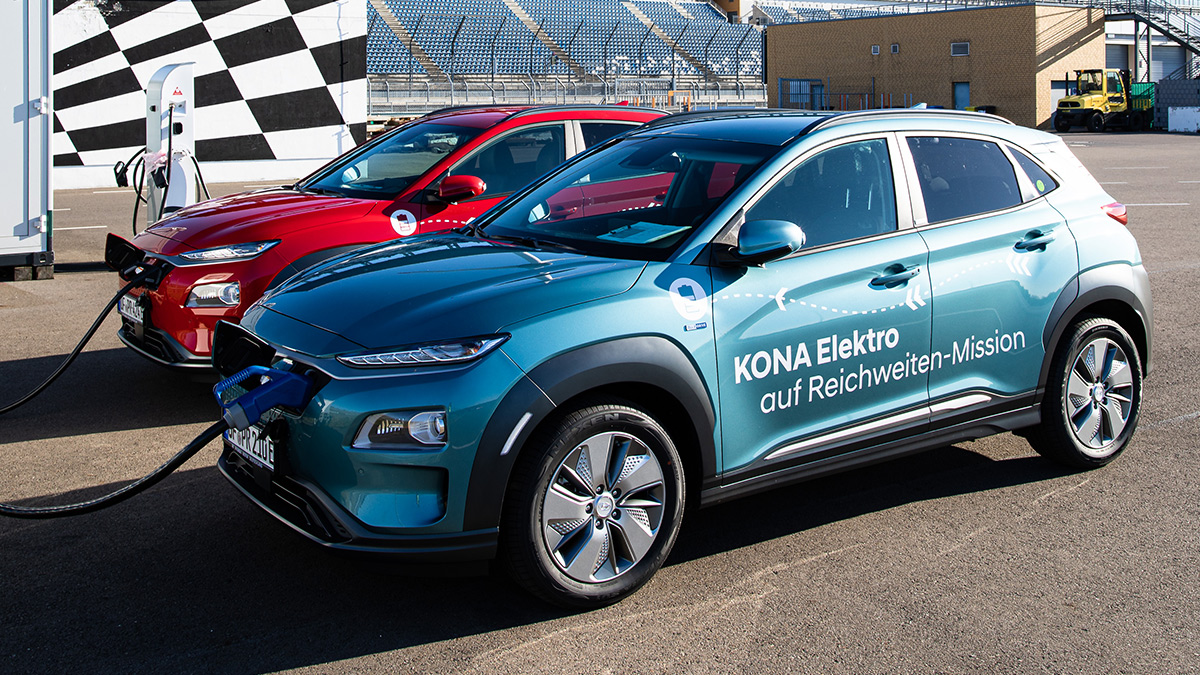 Hyundai Kona Electric sets new 8,8km range record in Germany