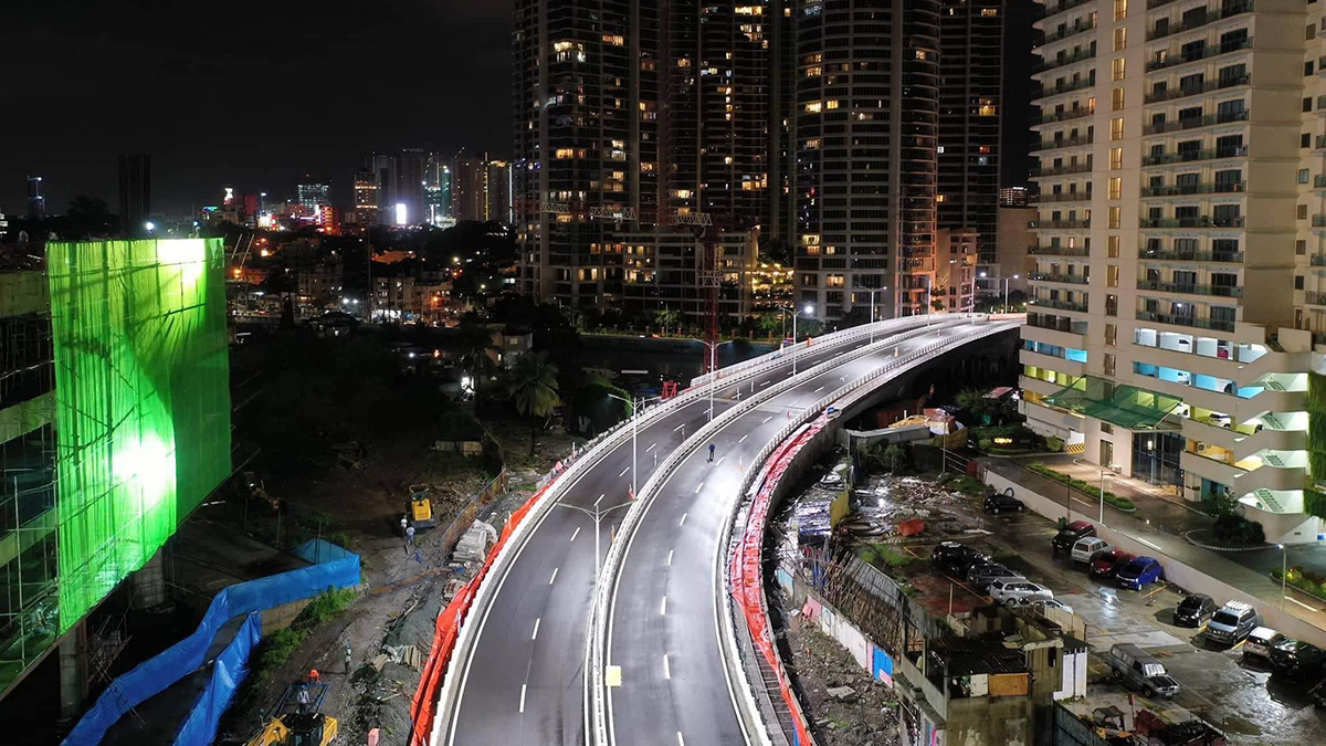 Dpwh Finally Opens New Rockwell Bridge Hot Sex Picture