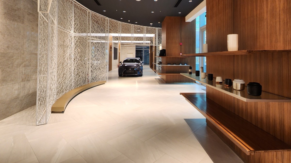 Lexus Ph Opens New Space At Mitsukoshi Bgc