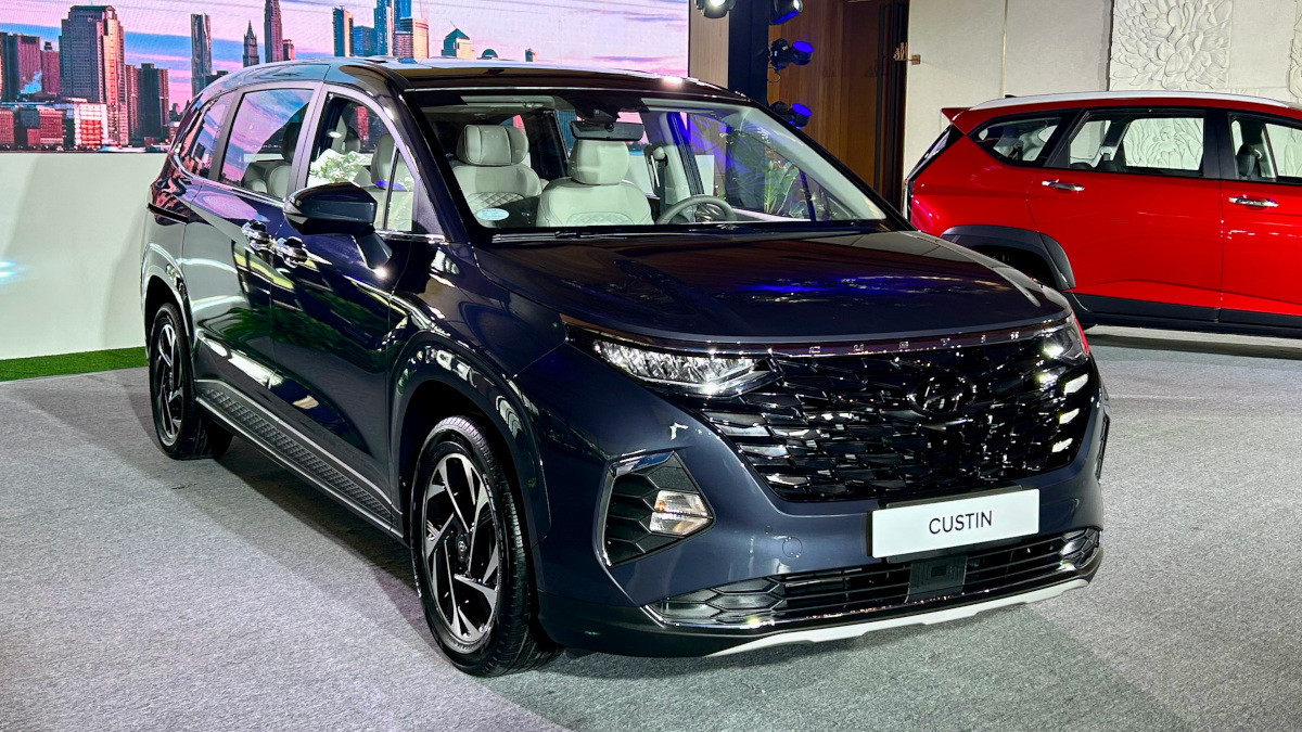 Hyundai Custin 2025 unveiled in PH Prices, Specs, Features