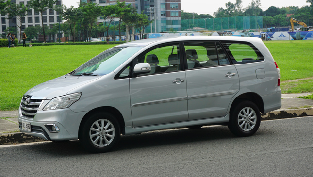 Toyota Innova V 2019 Interior