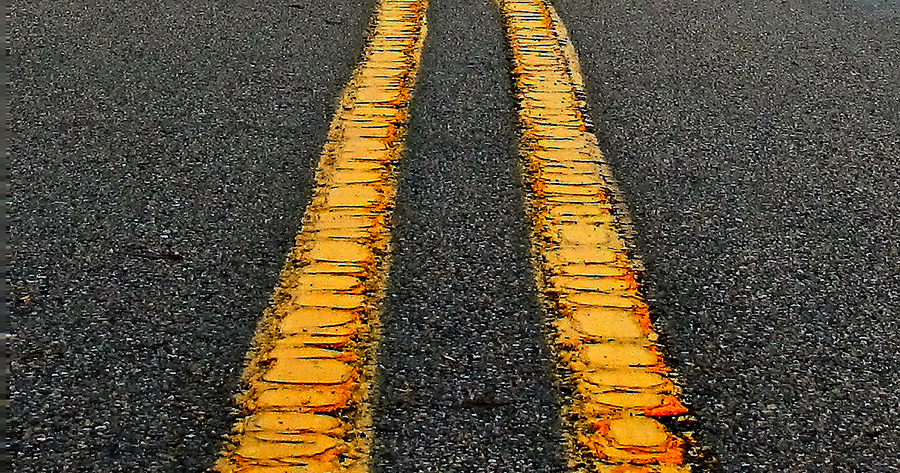 yellow traffic lines