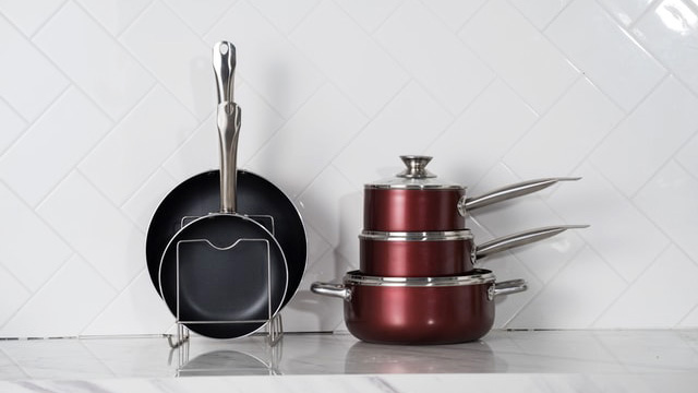 Induction-ready cookware