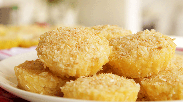 How to make Coconut Macaroons with 7 ingredients simple and easy Recipe by Kaye Torres