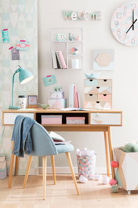 15 Gorgeous Examples of #deskinspo