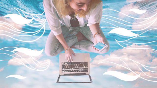 4 Signs You Need A Social Media Detox