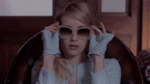 17 Workspaces To Make You Feel Like You're Chanel From Scream Queens