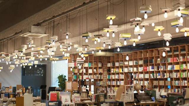 This Book Cafe Looks Like the IRL Library in 'Beauty and the Beast'