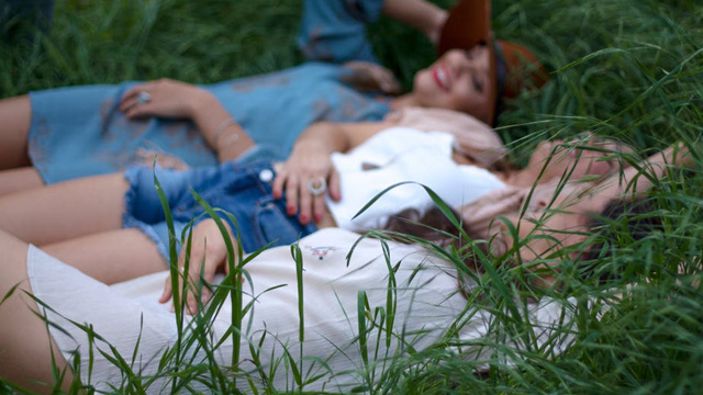 10 Activities That Should Be on Your Summer Bucket List