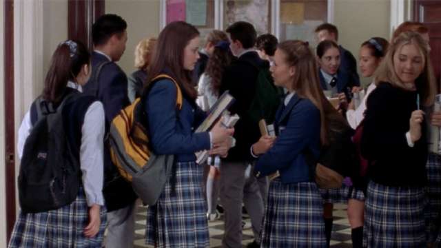 10 Fashion Truths Every Student from An All-Girls School Knows