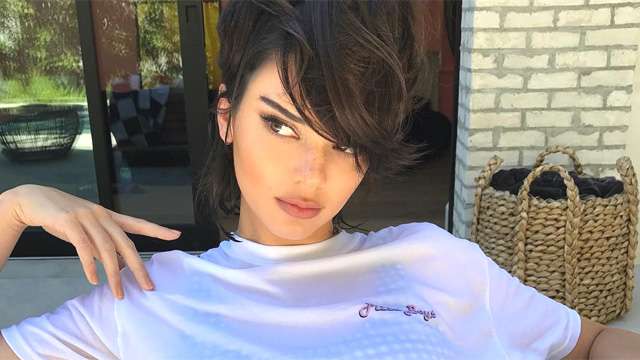 We Finally Know Kendall Jenner's Trick to Looking Great in Photos