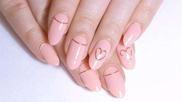 15 Nail Art Trends to Try This Weekend