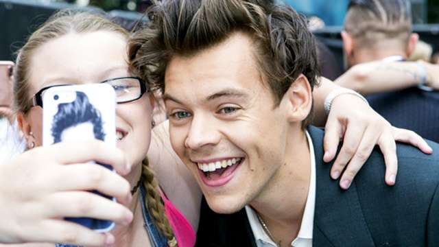 Harry Styles Defending His Fans on the 'Dunkirk' Red Carpet Will Make You Love Him Even More