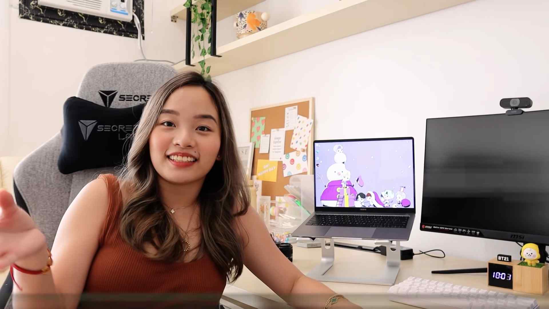 pokimane desk mat