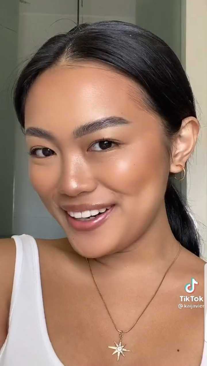 What Is The clean Makeup Beauty Trend On Tiktok?, clean girl
