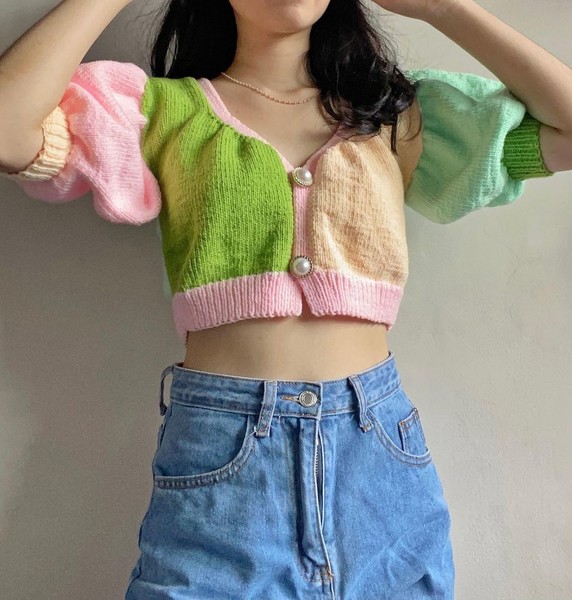 5 Instagram Shops that Sell Cute Crochet Tops