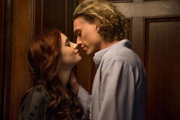 Lily Collins and Jamie Campbell Bower in The Mortal Instruments: City of Bones