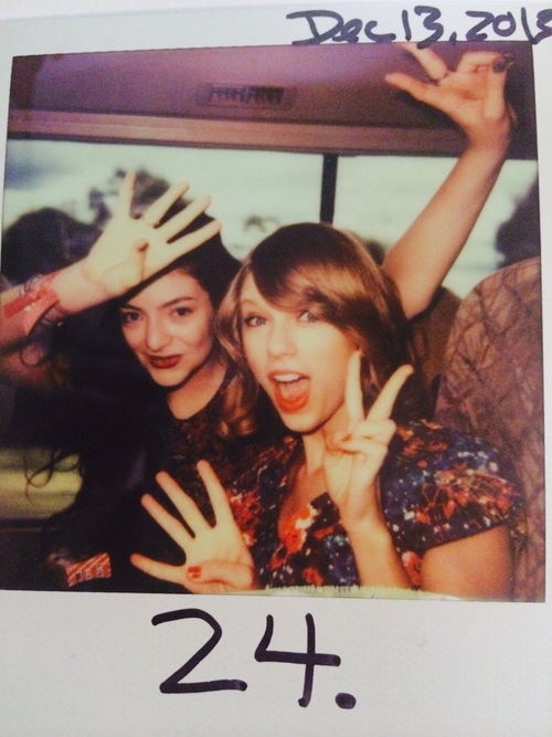 The Award for BFF of the Year Goes to Taylor Swift