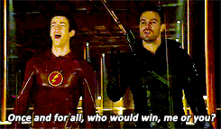 5 Kick-Ass Moments from The Flash-Arrow Crossover