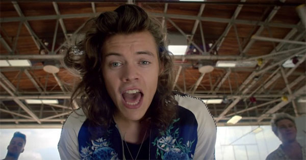 Harry Styles Drag Me Down music video
