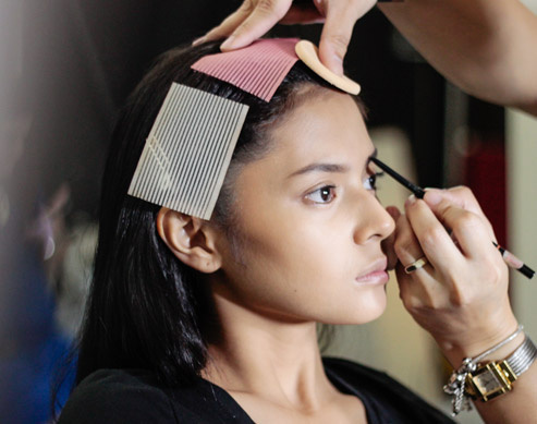 5 Prom Beauty Tips Straight from A Pro (PS She Does Kathryn Bernardo's Makeup!)