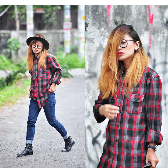 Stylish Outfit Combo: Plaid and Denim