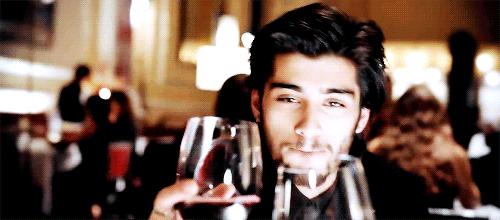 The Definitive Guide To Dating a Guy From One Direction