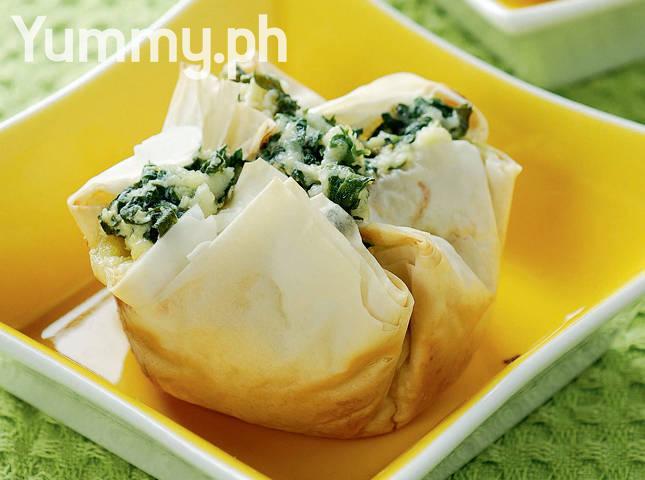 Spinach and Keson Puti Parcels