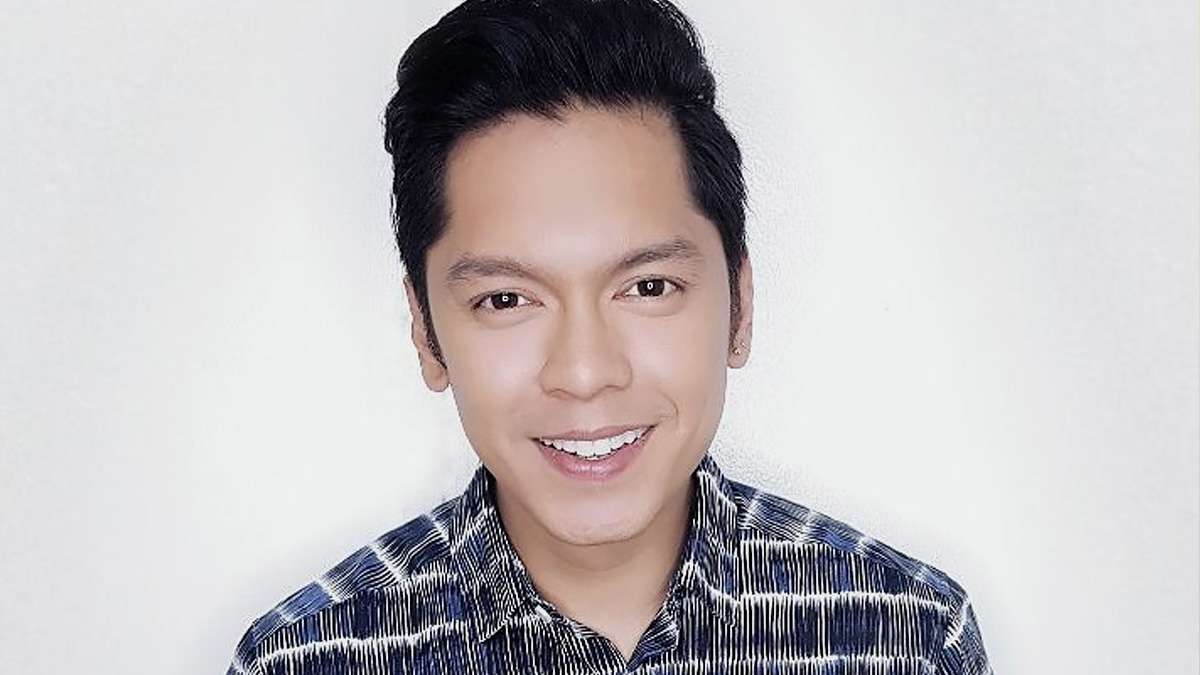 Carlo Aquino On Breakup And Angelica Panganiban